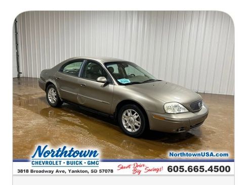 Used 2005 Mercury Sable LS image 7