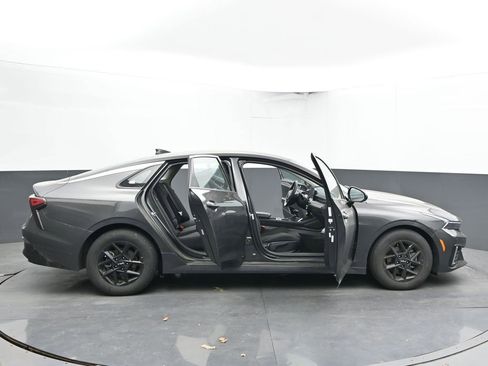 Used 2025 Kia K5 LXS FWD image 58