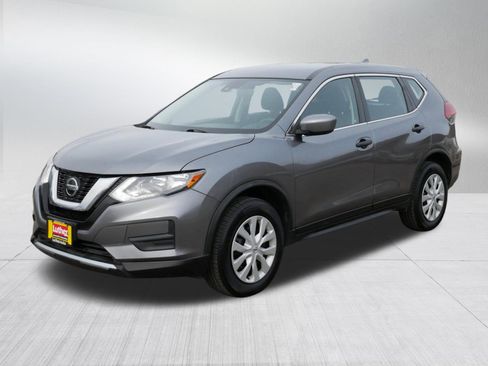 Used 2020 Nissan Rogue S image 3