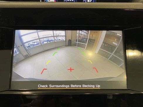 Used 2022 Subaru Forester Premium image 20