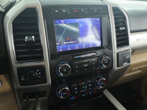 Used 2020 Ford F250 Lariat w/ Lariat Ultimate Package image 13