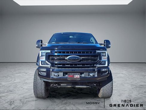 Used 2021 Ford F250 Lariat w/ Lariat Ultimate Package image 3