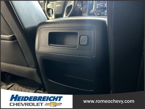 Used 2018 Chevrolet Silverado 1500 LTZ Z71 AWD/4WD image 17