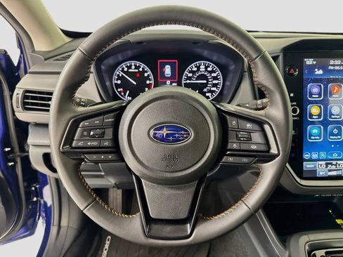 Used 2024 Subaru Crosstrek 2.5i Limited w/ Crosstrek Mirror Package AWD/4WD image 12