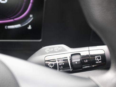 Certified 2024 Kia Sportage LX image 22