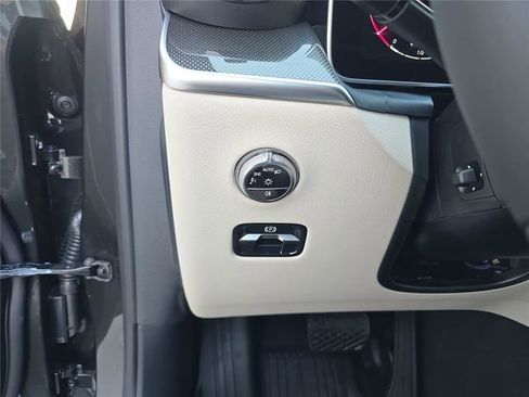 New 2026 Mercedes-Benz GLC 300 4MATIC image 35