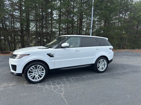 Used 2020 Land Rover Range Rover Sport HSE image 2