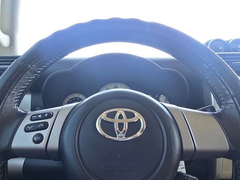 Used 2008 Toyota FJ Cruiser 4WD image 18