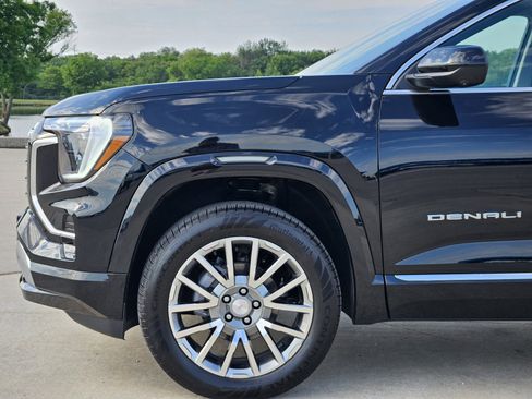 New 2026 GMC Terrain Denali AWD/4WD image 6
