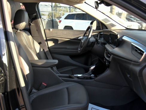Used 2024 Buick Encore GX Sport Touring w/ Comfort Package image 43