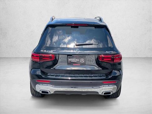 Certified 2026 Mercedes-Benz GLB 250 4MATIC image 7