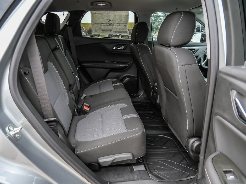 New 2026 Chevrolet Blazer LT w/ Convenience Package AWD/4WD image 20