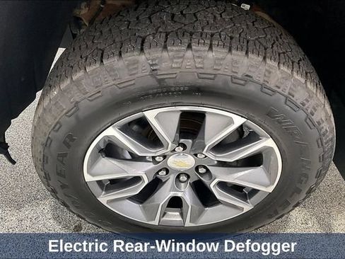 Used 2021 Chevrolet Silverado 1500 LTZ w/ Technology Package AWD/4WD image 45