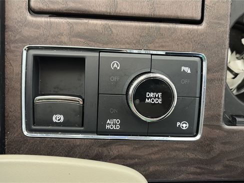 Used 2020 Lincoln Navigator Reserve w/ Equipment Group 208A Reserve AWD/4WD image 30