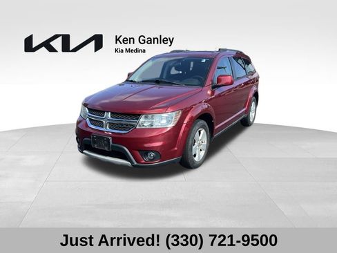 Used 2011 Dodge Journey Mainstreet w/ Popular Equipment Group FWD image 1