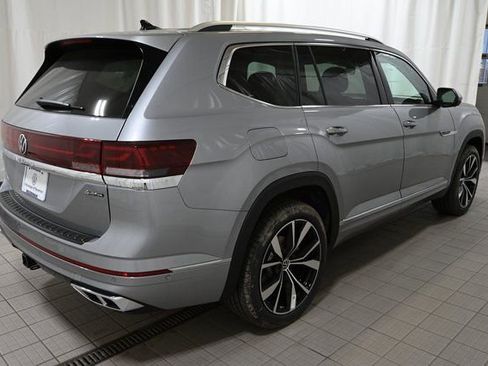 New 2026 Volkswagen Atlas SEL Premium R-Line AWD/4WD image 14
