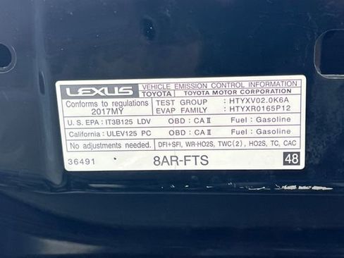 Used 2017 Lexus IS 200t image 33