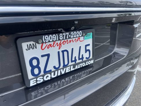 Used 2022 Jeep Wagoneer Series II w/ Premium Group I AWD/4WD image 20