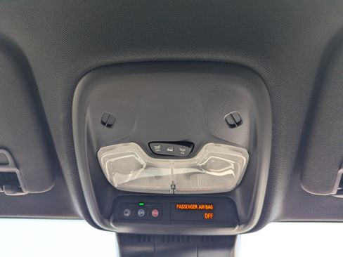 Used 2026 Chevrolet Colorado LT w/ LT Convenience Package AWD/4WD image 30