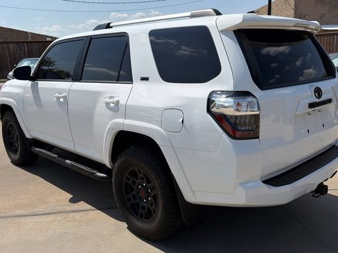 Used 2024 Toyota 4Runner SR5 Premium w/ Moonroof Package AWD/4WD image 7