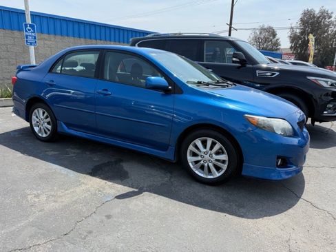 Used 2010 Toyota Corolla S image 3