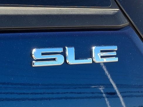 Used 2021 GMC Terrain SLE w/ Driver Convenience Package AWD/4WD image 31
