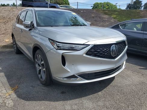 Used 2024 Acura MDX FWD w/ Technology Package image 3