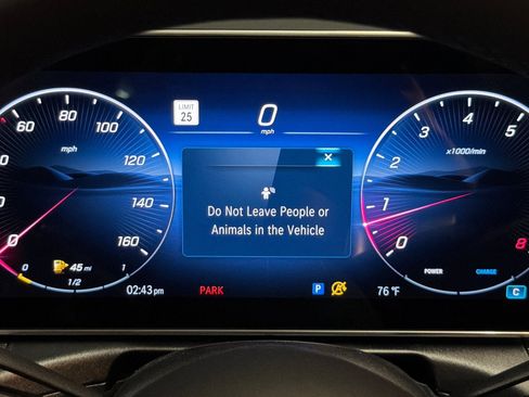 New 2026 Mercedes-Benz CLE 300 4MATIC Coupe image 23