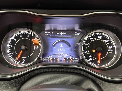 Used 2021 Jeep Cherokee Limited image 21