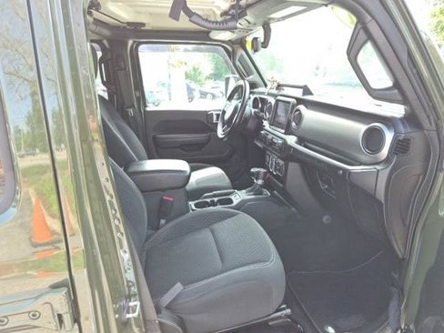Used 2021 Jeep Wrangler Unlimited Sport AWD/4WD image 14