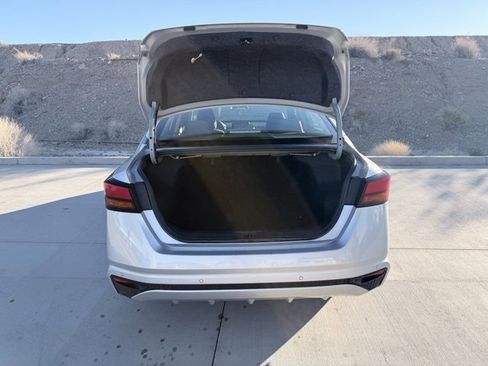 Used 2024 Nissan Altima 2.5 SV image 30