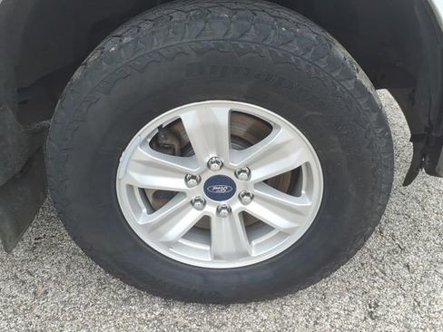 Used 2015 Ford F150 XLT w/ Trailer Tow Package AWD/4WD image 17