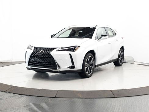 New 2026 Lexus UX 300h AWD image 3