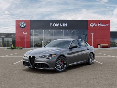 New 2025 Alfa Romeo Giulia Base
