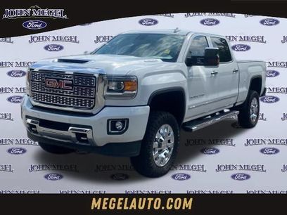 Used 2019 GMC Sierra 2500 Denali w/ Duramax Plus Package