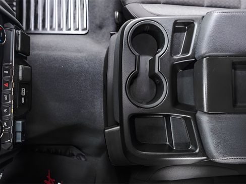 Used 2024 Chevrolet Silverado 1500 Custom image 17