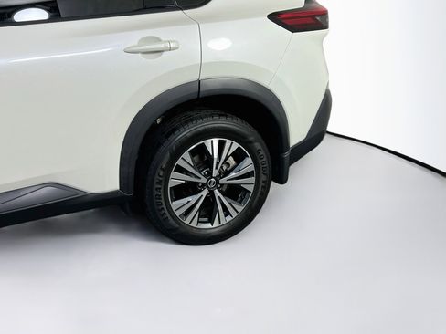 Used 2021 Nissan Rogue SV AWD/4WD image 28