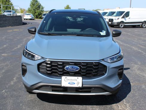 New 2026 Ford Escape ST-Line w/ Tech Pack #1 AWD/4WD image 8