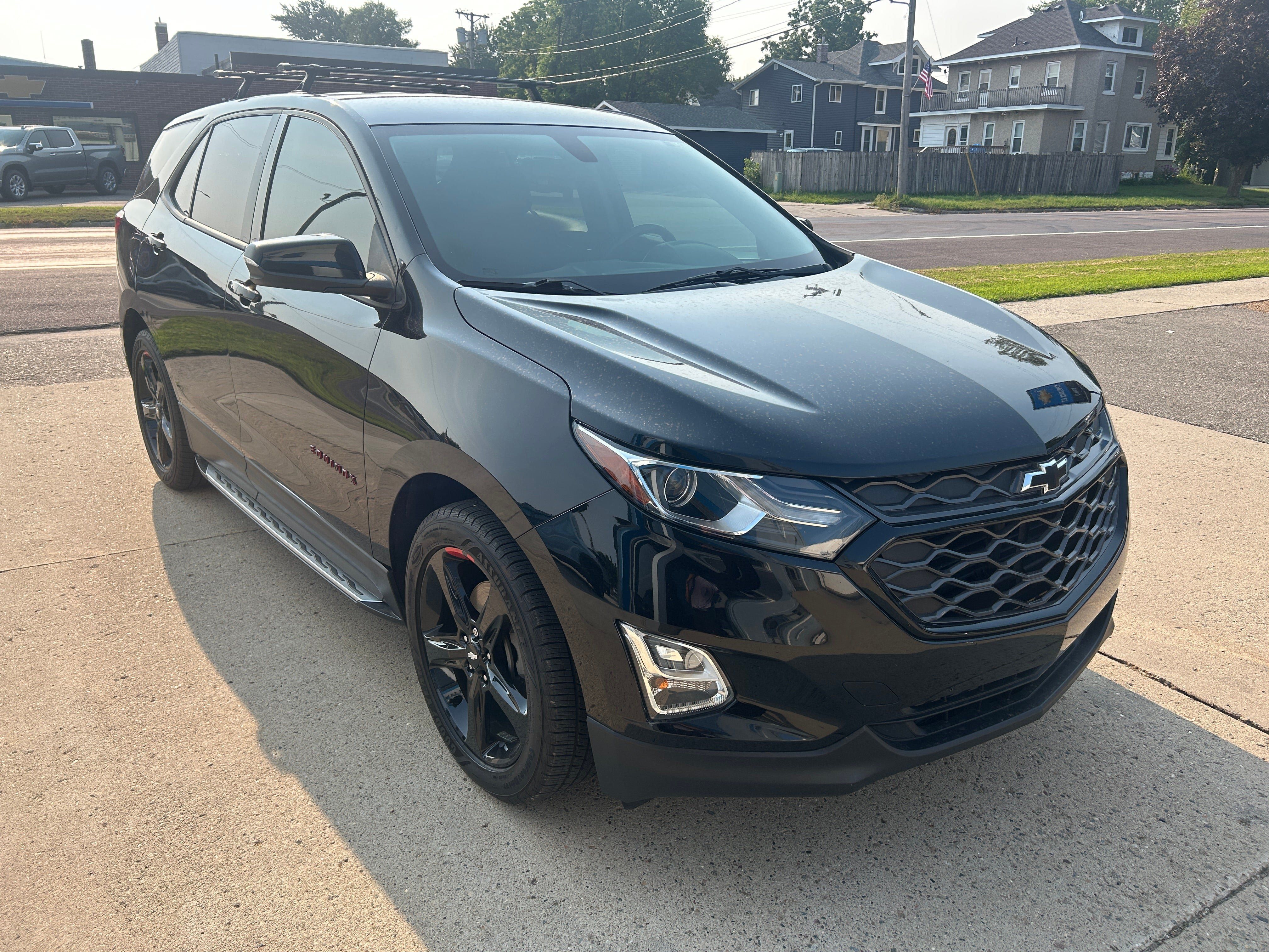 Used 2019 Chevrolet Equinox LT FWD image 4