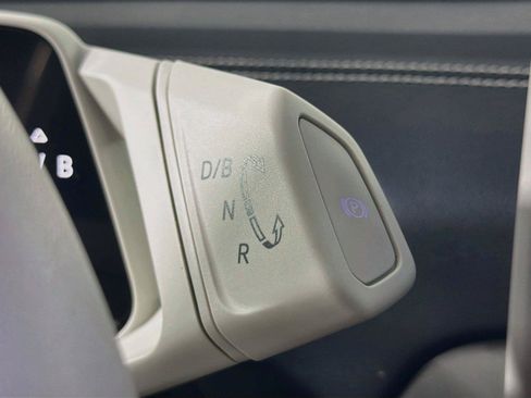 Used 2023 Volkswagen ID.4 Pro S RWD image 16