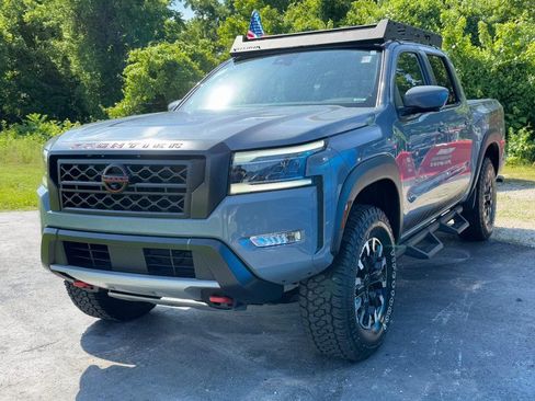 Used 2023 Nissan Frontier PRO-4X w/ Pro Convenience Package AWD/4WD image 8