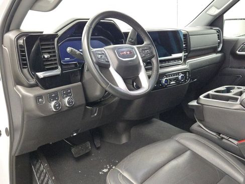 Used 2024 GMC Sierra 1500 SLT image 23
