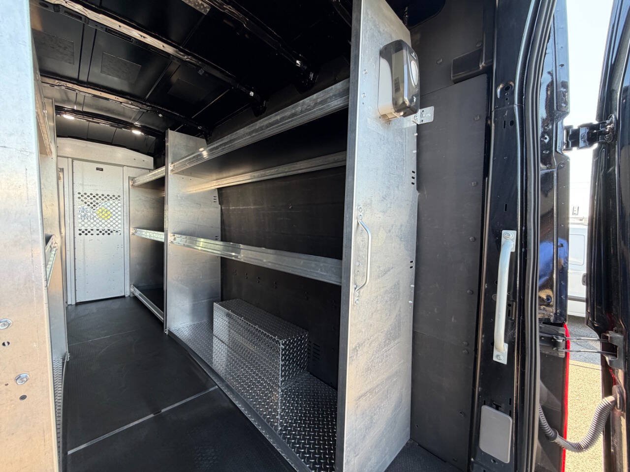 Used 2023 Ford Transit 250 148 High Roof Extended w/ Load Area Protection Package RWD image 31