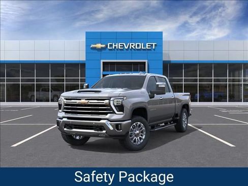 New 2026 Chevrolet Silverado 2500 LTZ w/ LTZ Premium Package AWD/4WD image 9
