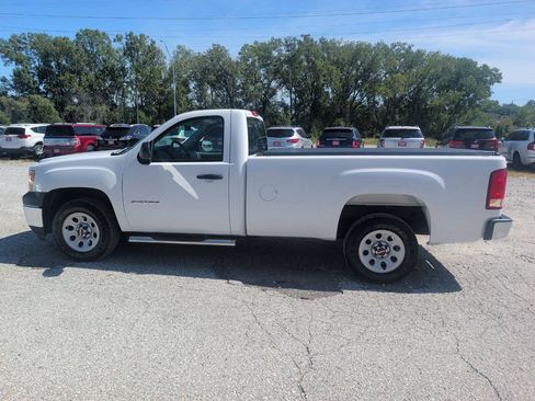 Used 2011 GMC Sierra 1500 W/T RWD image 6