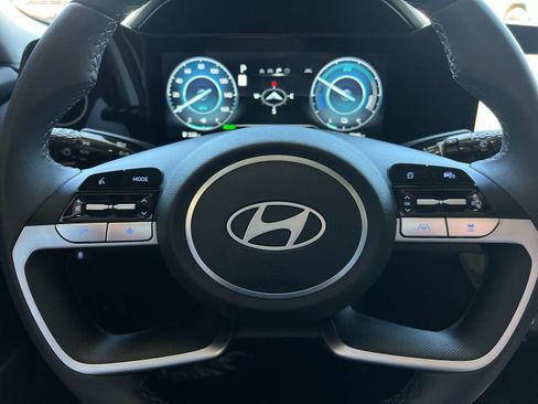 Certified 2026 Hyundai Elantra Limited FWD image 24
