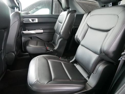 Certified 2023 Ford Explorer XLT w/ Equipment Group 202A AWD/4WD image 13