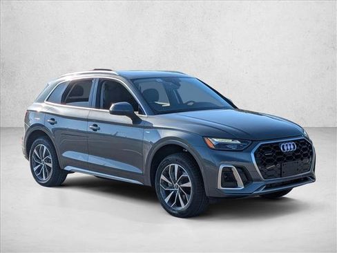 Used 2023 Audi Q5 2.0T Premium Plus AWD/4WD image 3