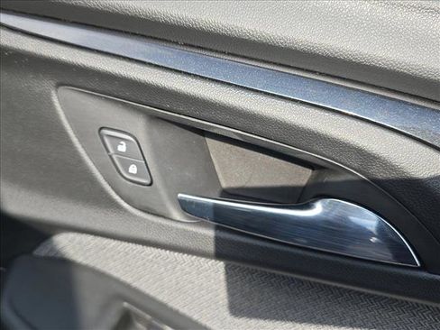 Used 2021 Chevrolet TrailBlazer LT w/ Convenience Package image 23