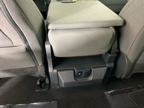 Used 2024 Ford F150 XLT w/ Tow/Haul Package image 24